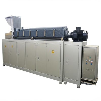 Mesin Pakan Ikan Terapung Berskala Besar Tiga Fase Di Pabrik Saibainuo